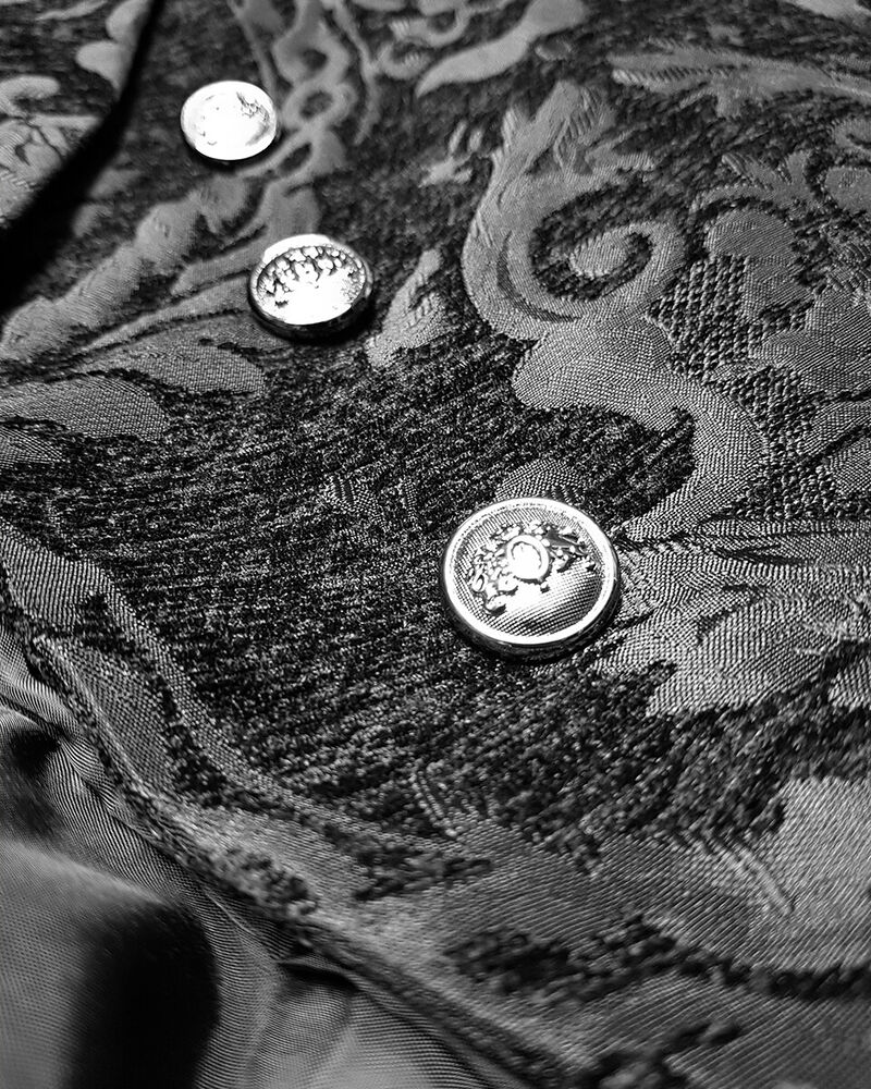 Closure detail enlarged
