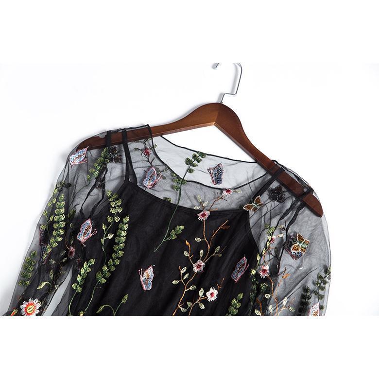 embroidered top maxi dress Violet Weekend Juniors' Sequin-Embroidered Corset Side-Slit Gown - Black/pink main image 0